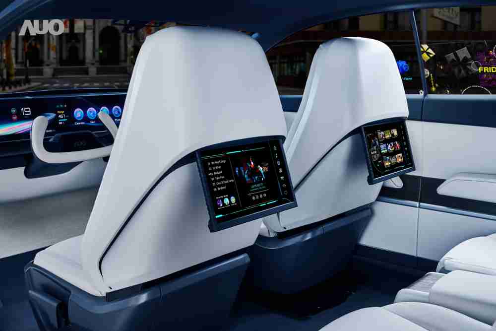 万利将于CES 展示全新Smart Cockpit 2024，，可紧密串连使用者多元需求，，并革新座舱内部的应用和设计，，带来身历其境且引人入胜的视觉飨宴，，，满足驾乘人员的全方位体验